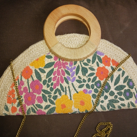 Antik Kraft Handbags - Antik Kraft Multicolor Floral Clutch with Wooden Accent